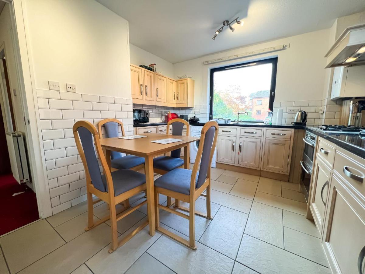 Anniesland Glasgow 1Bd Flat - Free Parking Exteriör bild